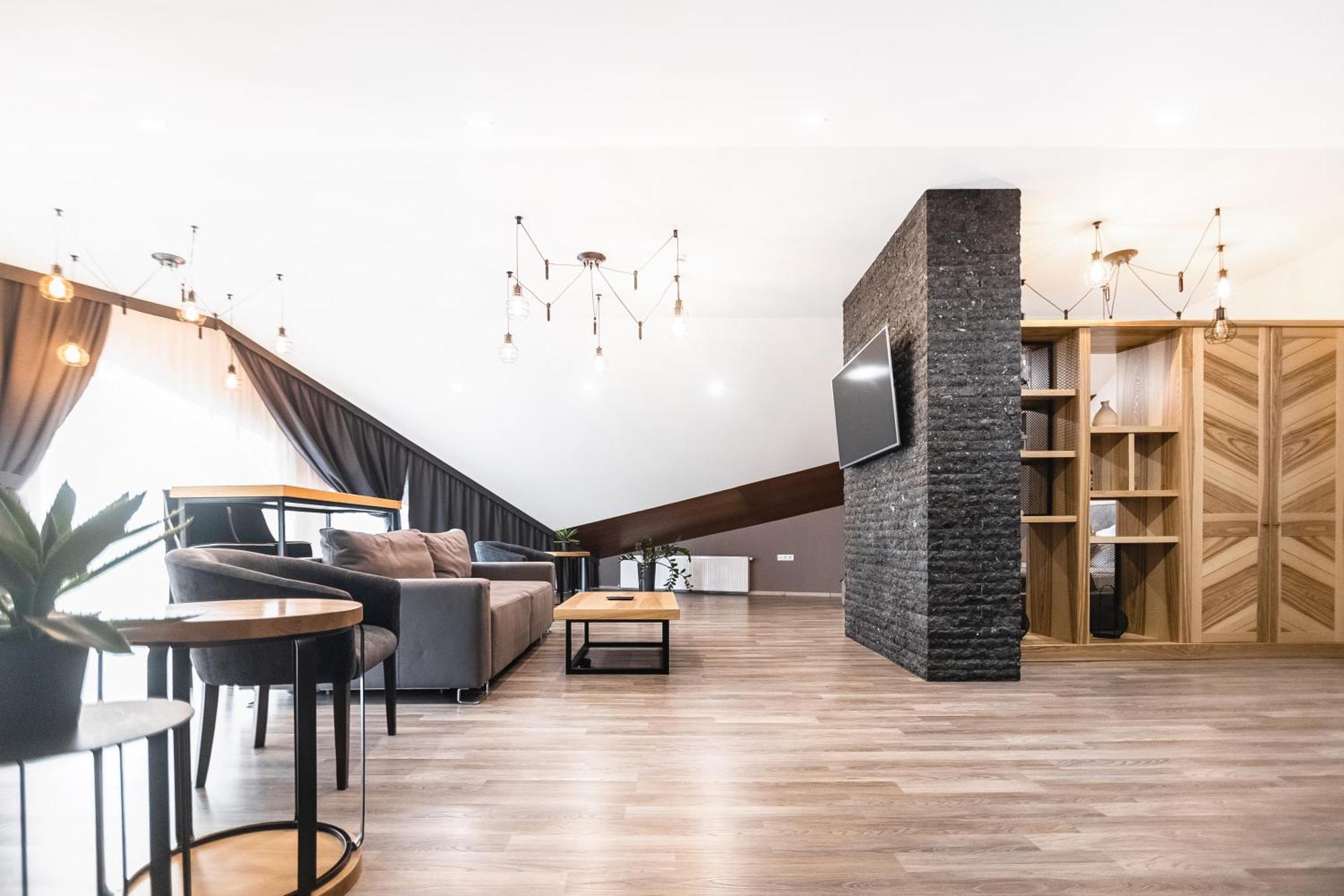 Geography Otel Veresneve Dış mekan fotoğraf