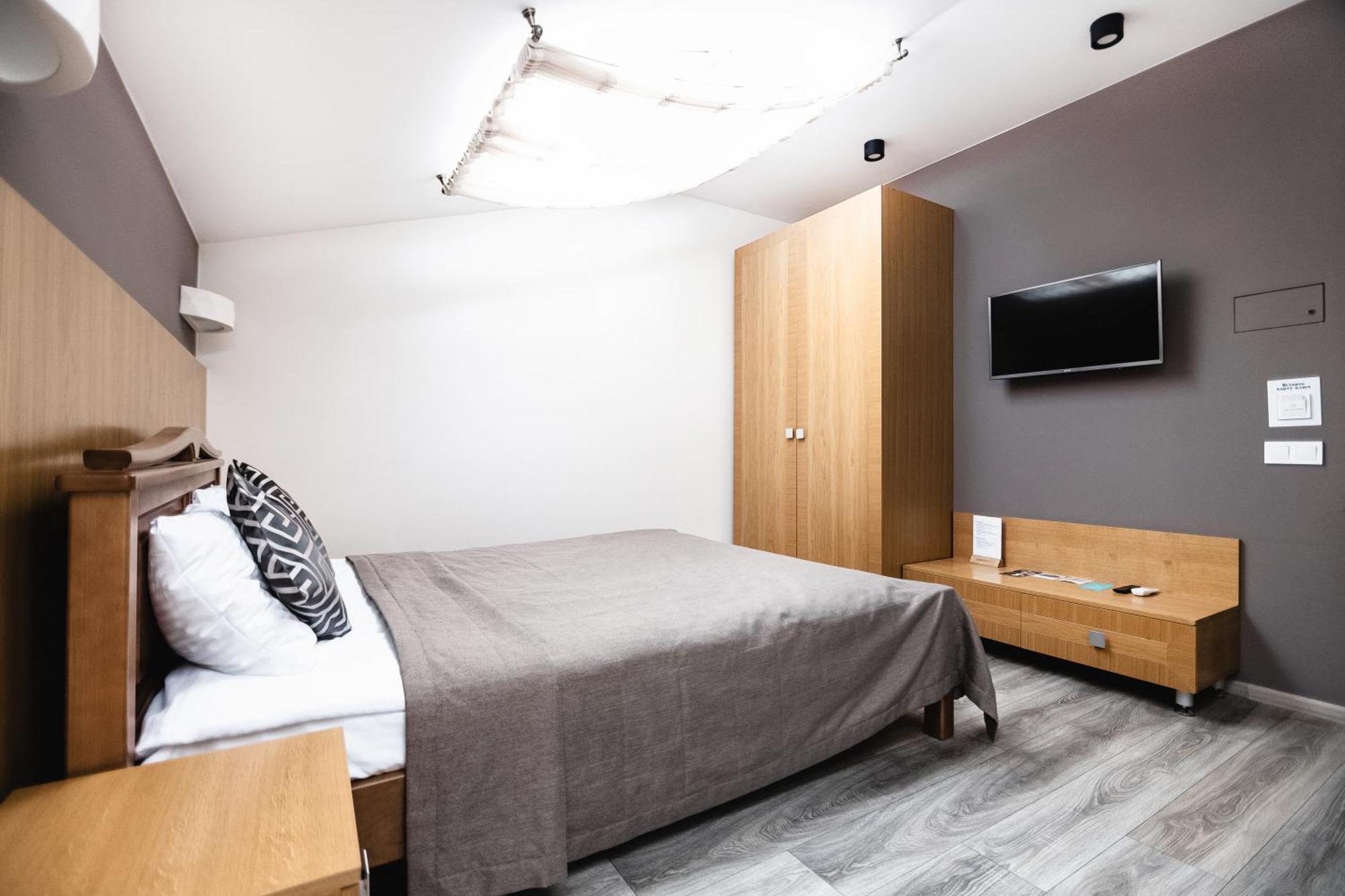 Geography Otel Veresneve Dış mekan fotoğraf