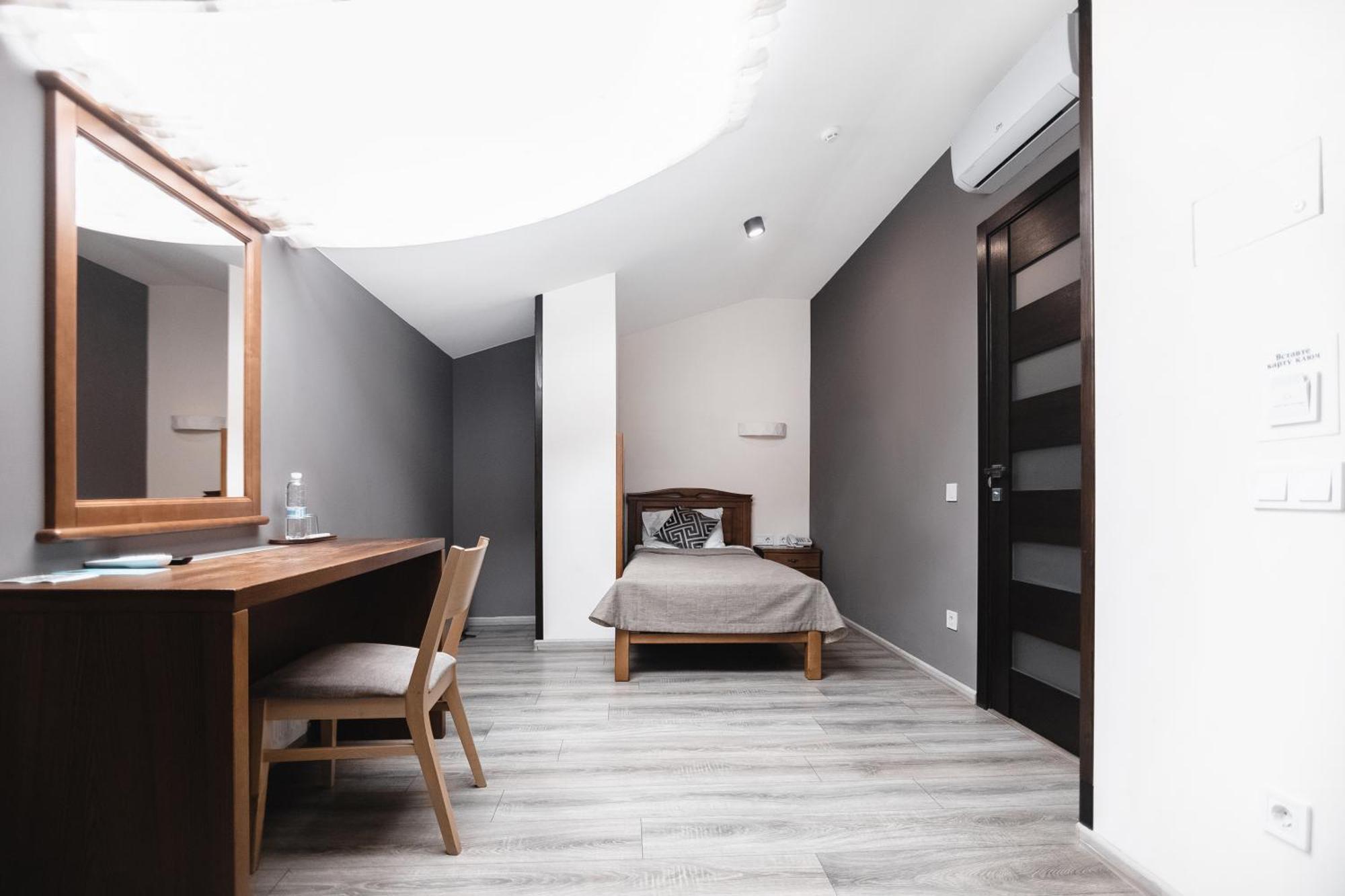 Geography Otel Veresneve Dış mekan fotoğraf