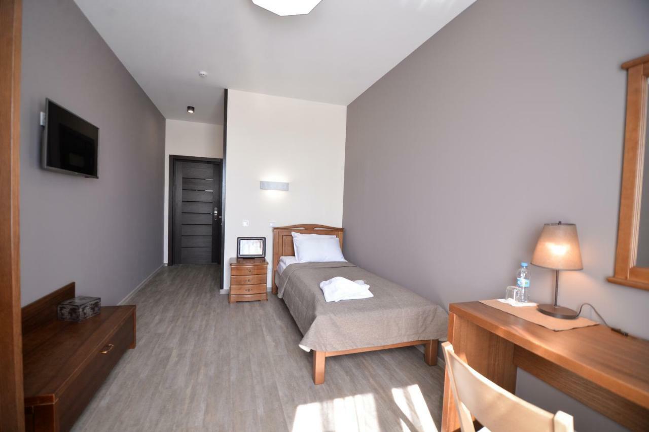 Geography Otel Veresneve Dış mekan fotoğraf