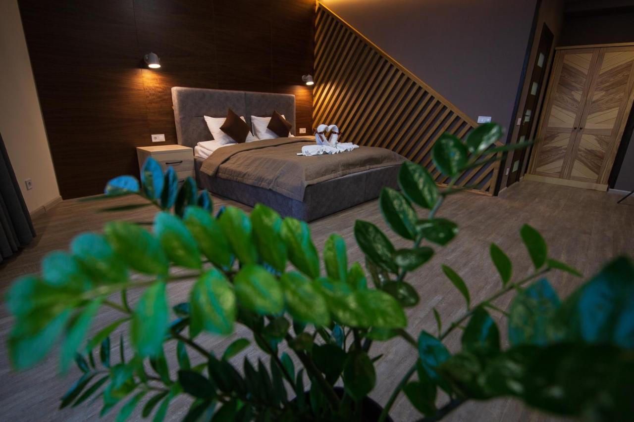 Geography Otel Veresneve Dış mekan fotoğraf